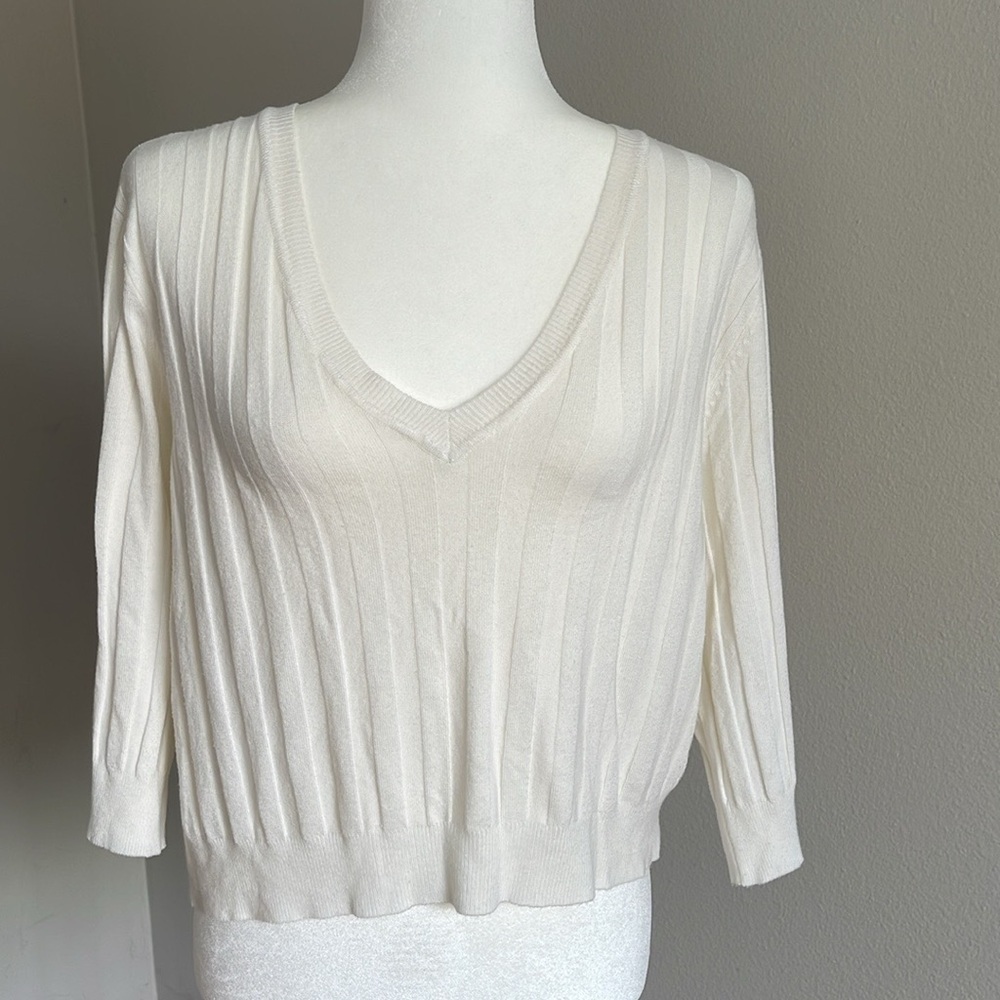 Boohoo Cream Bell Sleeve Ribbed Blouse Size 20-22